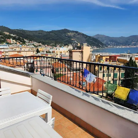 Appartamento Terrazza Vista Fronte Mare Laigueglia