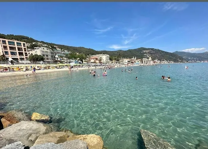 Terrazza Vista Fronte Mare 라이구에글리아